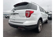 $14997 : Ford Explorer 2018 AWD XLT 4 thumbnail