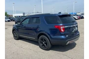 $15886 : Ford Explorer 2017 AWD XLT 4 thumbnail