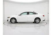 $19998 : Chevrolet Malibu 2024 LS 4dr thumbnail