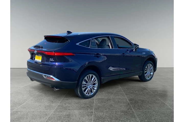 $30770 : Toyota Venza 2021 AWD XLE 4d image 5
