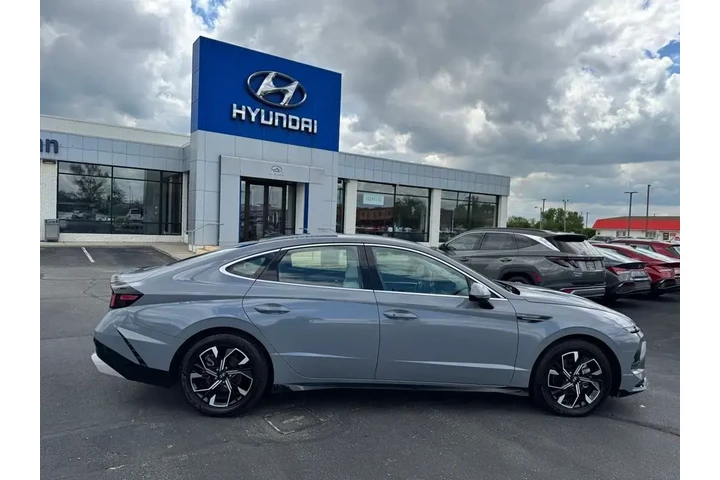 $21990 : Hyundai SONATA 2024 AWD SEL image 8