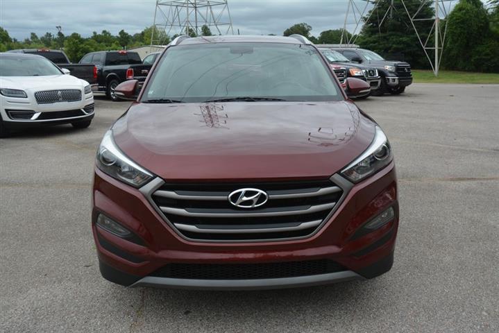 2016 TUCSON Sport image 3