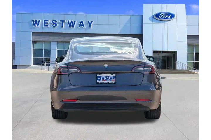 $16495 : Tesla Model 3 2019 Mid Range image 4