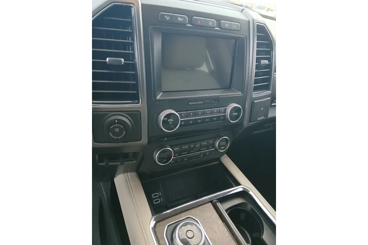 $29981 : Ford Expedition 2018 4x4 Pla image 8