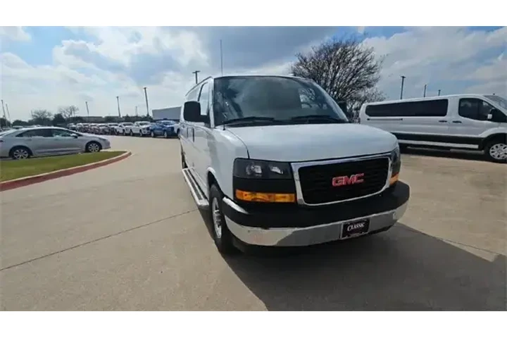 $27987 : GMC Savana 2023 2500 3dr Car image 2