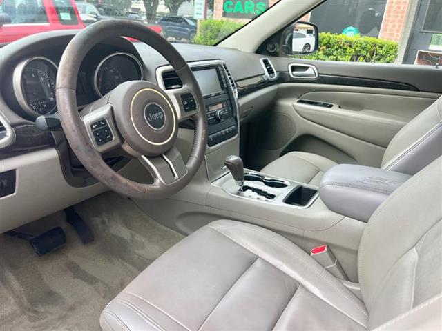 $10950 : 2012 JEEP GRAND CHEROKEE Lare image 9