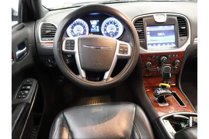 $7995 : Chrysler 300 2013 Motown 4dr image 10