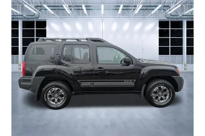 $12295 : Nissan Xterra 2015 4x4 S 4dr image 3