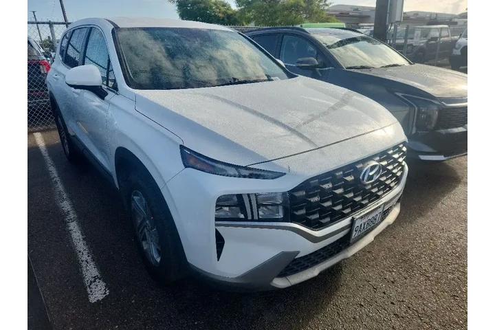 $18361 : Hyundai SANTA FE 2022 SE 4dr image 1
