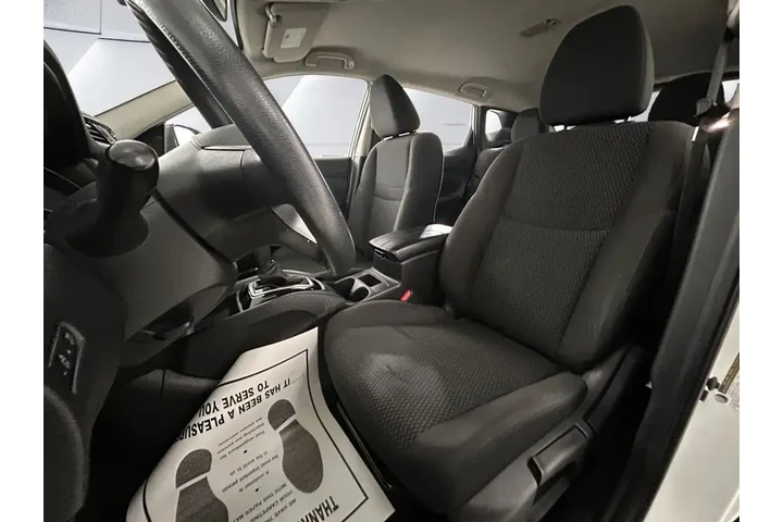 $15051 : Nissan Rogue Sport 2020 S 4d image 8