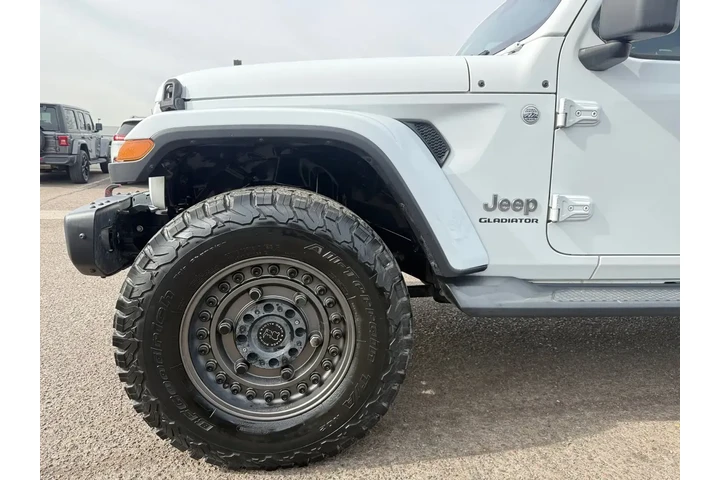 $24590 : Jeep Gladiator 2020 4x4 Over image 10