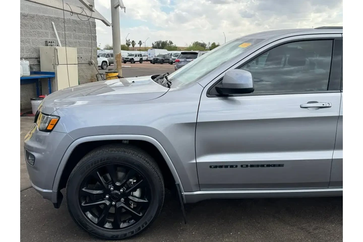 $22875 : Jeep Grand Cherokee 2021 4x4 image 10