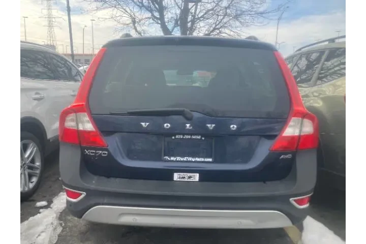 $8990 : 2011 XC70 3.2 image 5