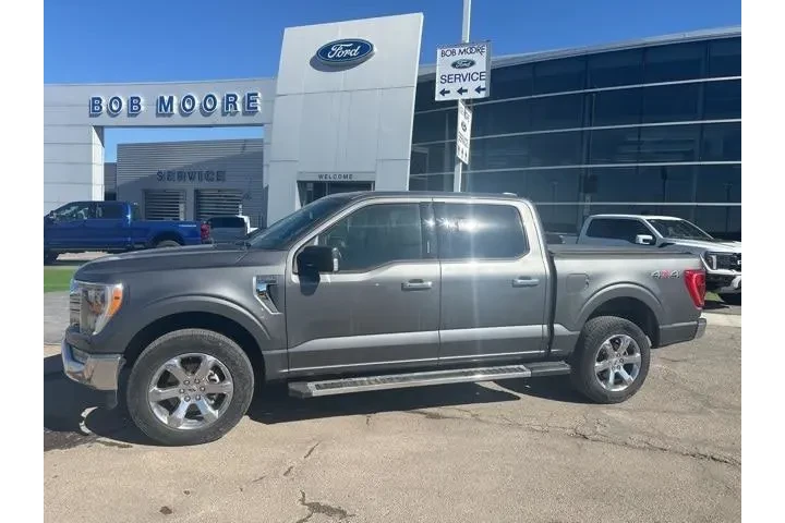 $39877 : Ford F-150 2022 4x4 XLT 4dr image 1