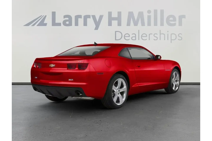 Chevrolet Camaro 2010 SS 2dr image 2