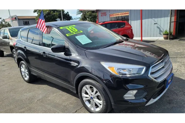 $13995 : 2019 Escape SE image 4
