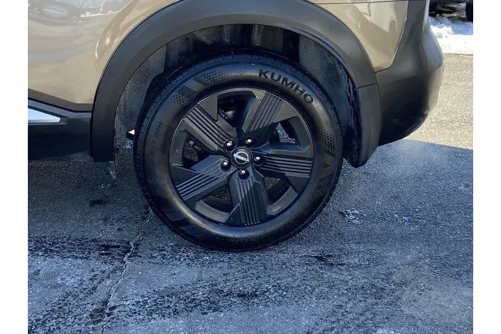 $18487 : Nissan Kicks 2025 AWD SV 4dr image 9