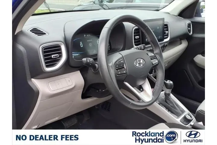 $23474 : Hyundai VENUE 2025 SEL 4dr C image 9
