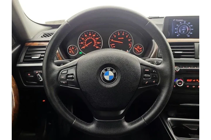 $11599 : BMW 3 Series 2014 320i 4dr S image 10