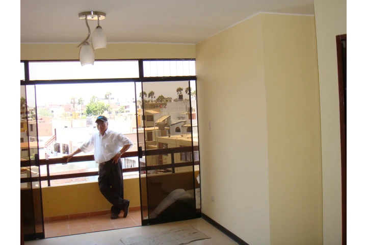 $1300 : Alquilo en Urb. La Macarena image 5