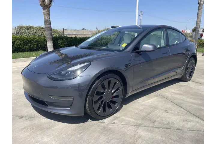 $35555 : Tesla Model 3 2023 AWD Perfo image 1