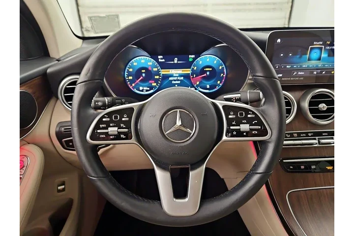 $33998 : Mercedes-Benz GLC 2022 AWD G image 10