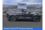 $30276 : Ford Explorer 2022 AWD Timbe thumbnail