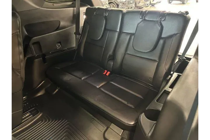 $40000 : Ford Explorer 2023 AWD ST 4d image 7
