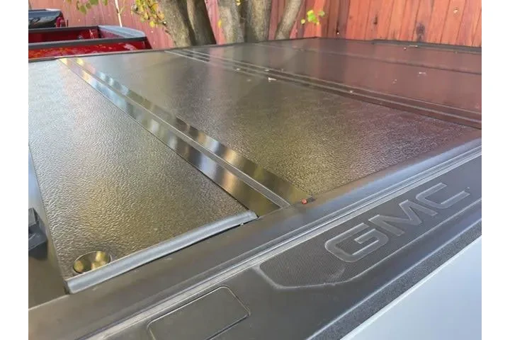 $35000 : GMC Sierra 1500 2021 4x4 AT4 image 9