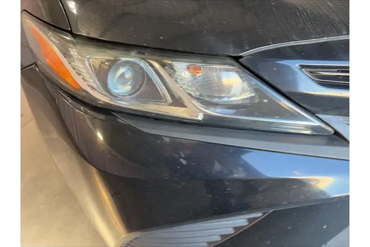 $15499 : Toyota Camry 2018 SE 4dr Sed image 4