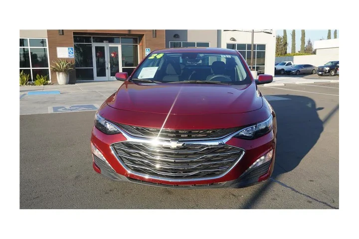 $19984 : 2024 Malibu LT image 3