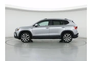 $19998 : Volkswagen Taos 2024 SE 4dr thumbnail