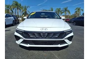$19995 : Hyundai ELANTRA 2024 SEL 4dr thumbnail
