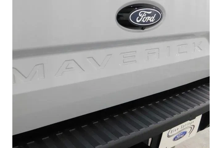 $33735 : Ford Maverick 2025 AWD XLT 4 image 5