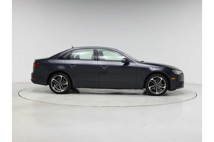 $18998 : Audi A4 2019 Titanium 40 TFS image 7