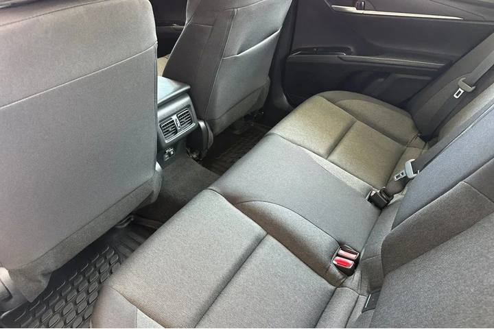 $29500 : Toyota Camry 2025 LE 4dr Sed image 8