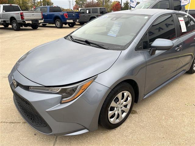 $24850 : 2021 Corolla LE Sedan I-4 cyl image 3