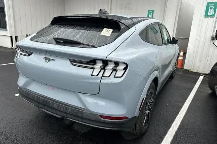$39552 : Ford Mustang Mach-E 2025 AWD image 5