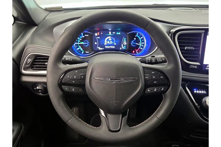 $26998 : Chrysler Pacifica Hybrid 202 image 10