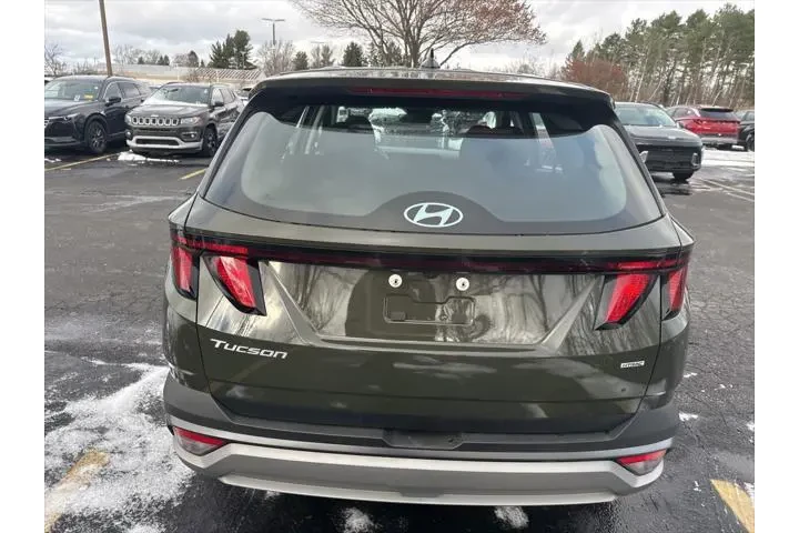$27904 : Hyundai TUCSON 2025 AWD SE 4 image 10