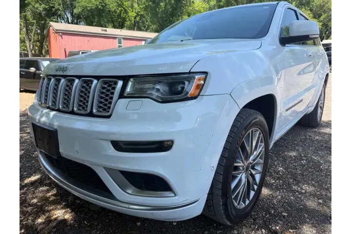 $13995 : 2017 Grand Cherokee image 2
