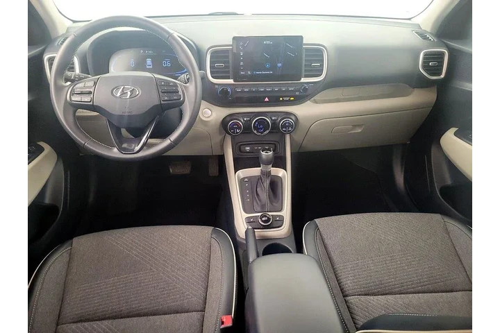 $21998 : Hyundai VENUE 2023 Limited 4 image 9