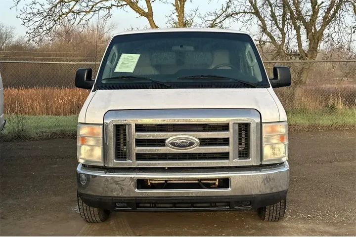 $27698 : Ford E-Series 2013 E-350 SD image 5