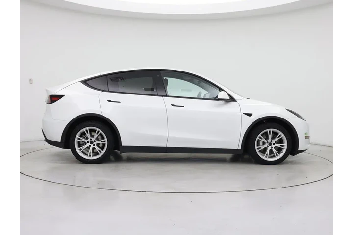 $30998 : Tesla Model Y 2023 AWD Long image 7