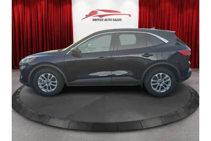 $15999 : 2021 Escape SE image 9