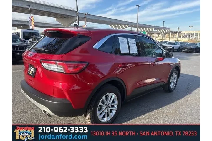 $19499 : Ford Escape 2022 SE 4dr SUV image 6