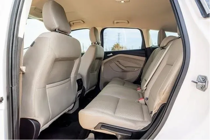 $9872 : Ford Escape 2018 SE 4dr SUV image 5