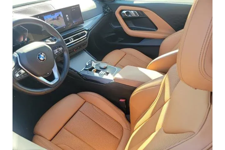 $32000 : BMW 2 Series 2023 230i 2dr C image 3