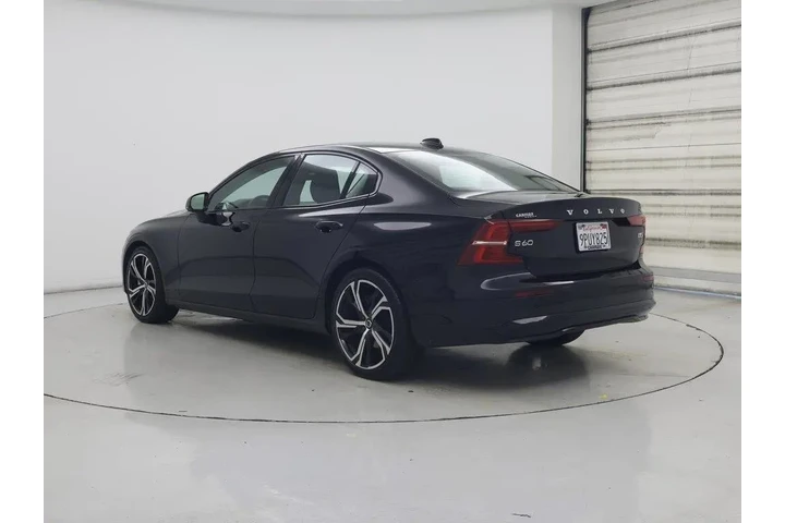 $28998 : Volvo S60 2024 B5 Core Dark image 2
