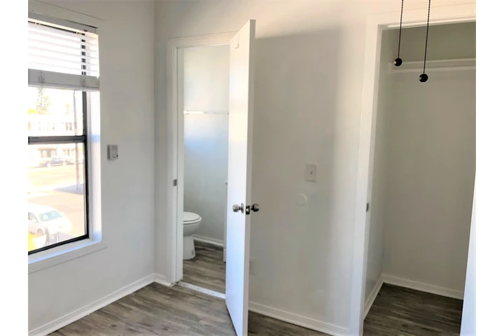 $1149 : ¡Bienvenido a Adams Hill Loft! image 7
